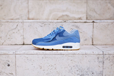 The New Air Max Comes in a Denim Colorway