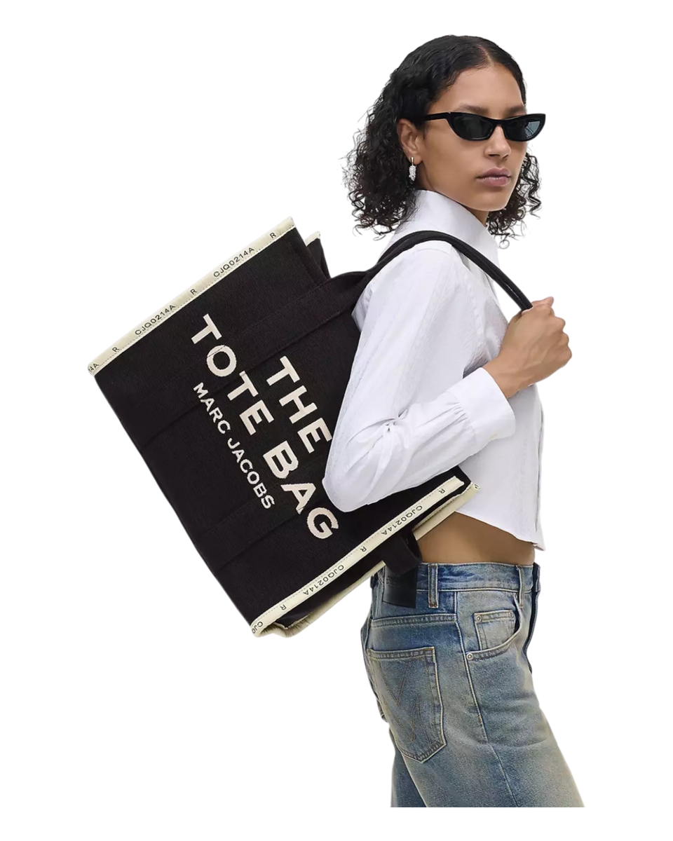 ショルダーバッグ・ポシェット MARC JACOBS M0017048 Body Marc Jacobs The Large Tote Jacquard Tote Bag M0017048-001