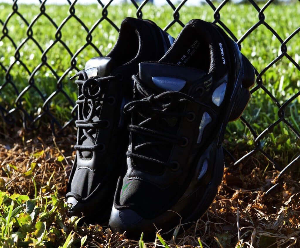 adidas gazelle silver green womens Adidas Raf Simons x Ozweego Bunny Core Black