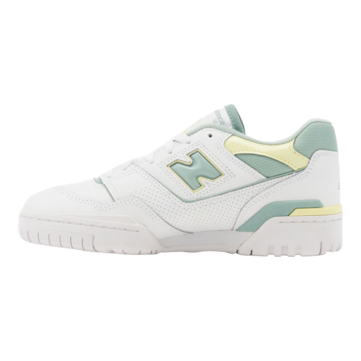 ☆百々千晴さんnewbalance550ホワイト☆ 【公式通販】 ☆百々千晴さんnewbalance550ホワイト☆ 【公式通販】