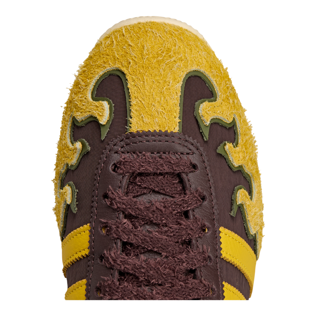 adidas スカジャン 黒/黄色 JFAエンブレム adidas スカジャン 黒/黄色