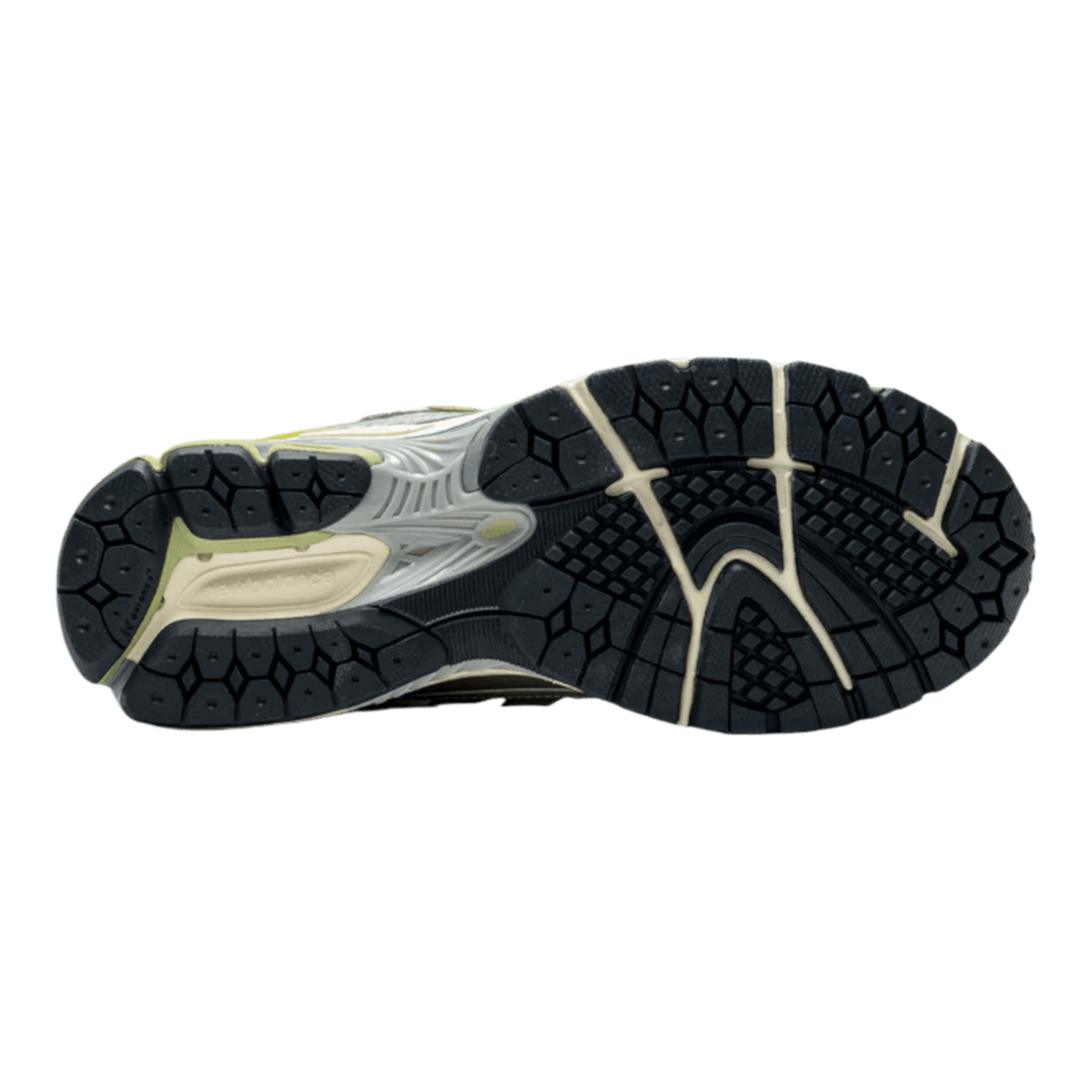 New Balance M1906REM White/Silver/Green Running Sneakers display picture 3